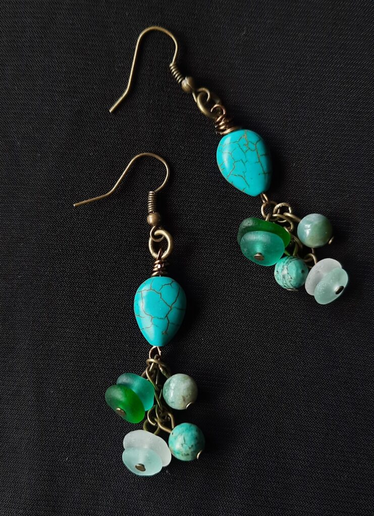 Turquoise met poederglas en meer