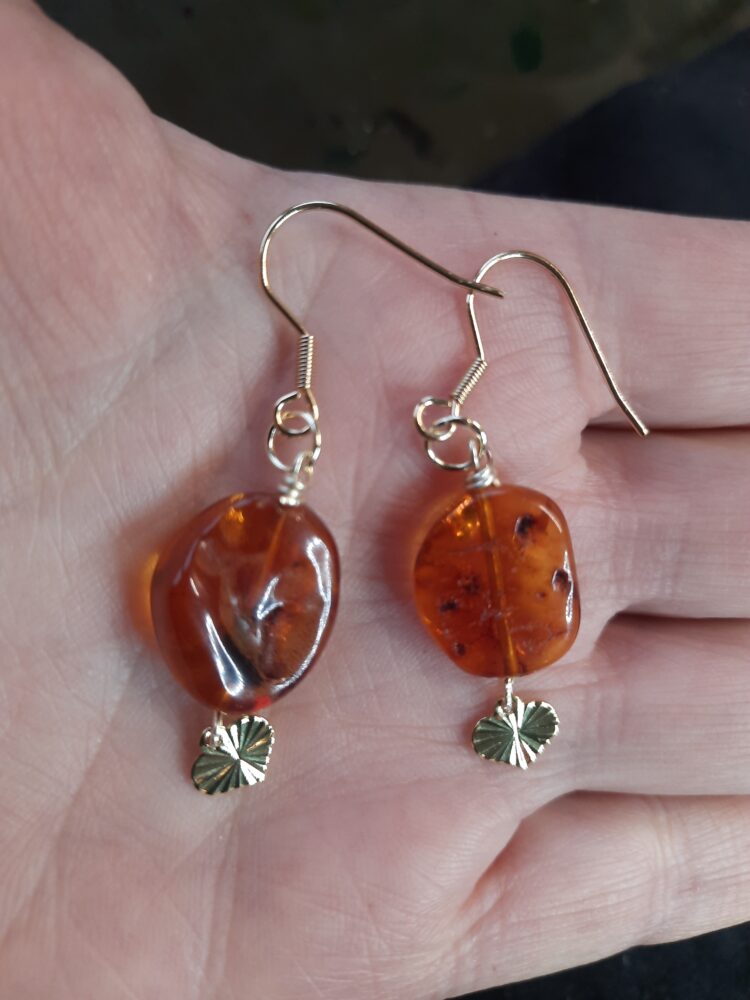 Amber of Barnsteen met hartje - Afbeelding 3