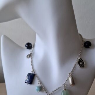 Lapis lazuli  Mosagaat Larimar