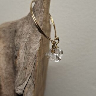 Herkimer diamantjes aan gouden creolen