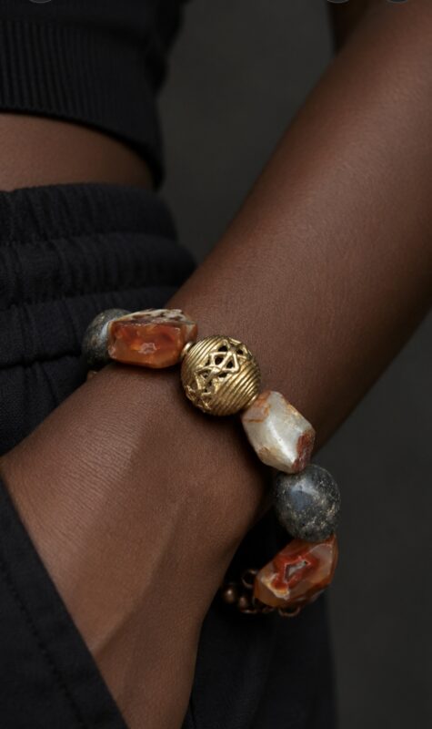 Rode Agaat met oude bonebeads en Berber