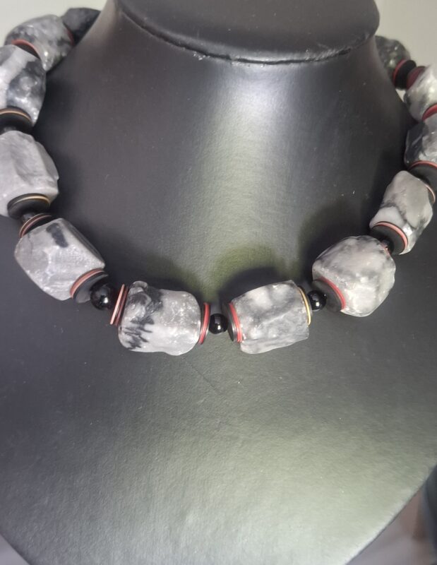 Stoere stenen met tussenschijfjes en Onix