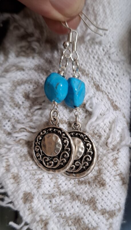 Turquoise met antiek verzilverde handmade elementen - Afbeelding 5