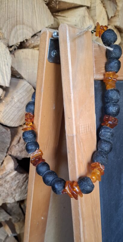 Amber met grote zwarte Afr glaskralen - Afbeelding 4